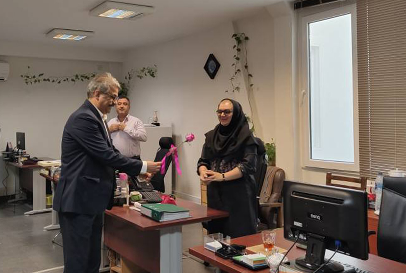 به مناسبت روز دختر / تقدیر از دختران شرکت پارس تکنولوژی سداد
